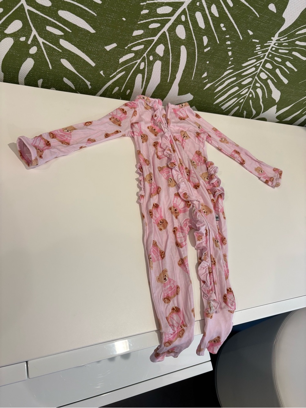 Girls Pink Bear Print Ruffle One-Piece Pajamas🧸